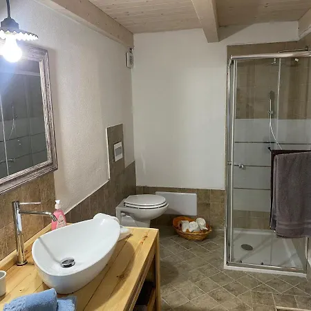 Apartment Tzia Udroni